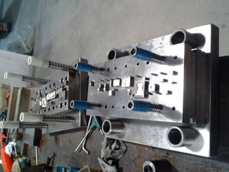衢州模具制造-12